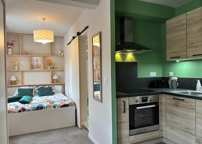 Physalis - - 1 Lit - 2 Personnes * Châtel-Guyon